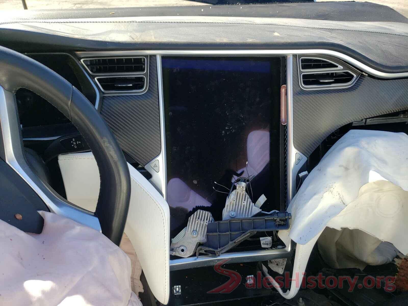 5YJXCDE22HF078235 2017 TESLA MODEL X