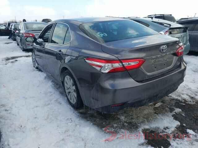 4T1B11HK2JU562117 2018 TOYOTA CAMRY