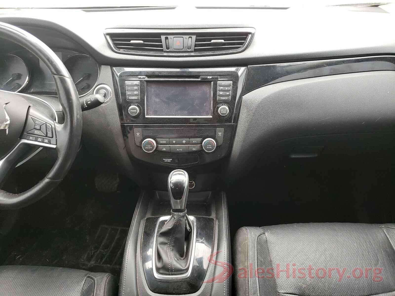 JN1BJ1CR3HW109716 2017 NISSAN ROGUE