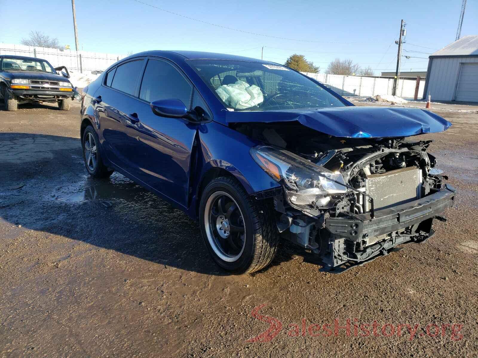 3KPFL4A77JE260800 2018 KIA FORTE