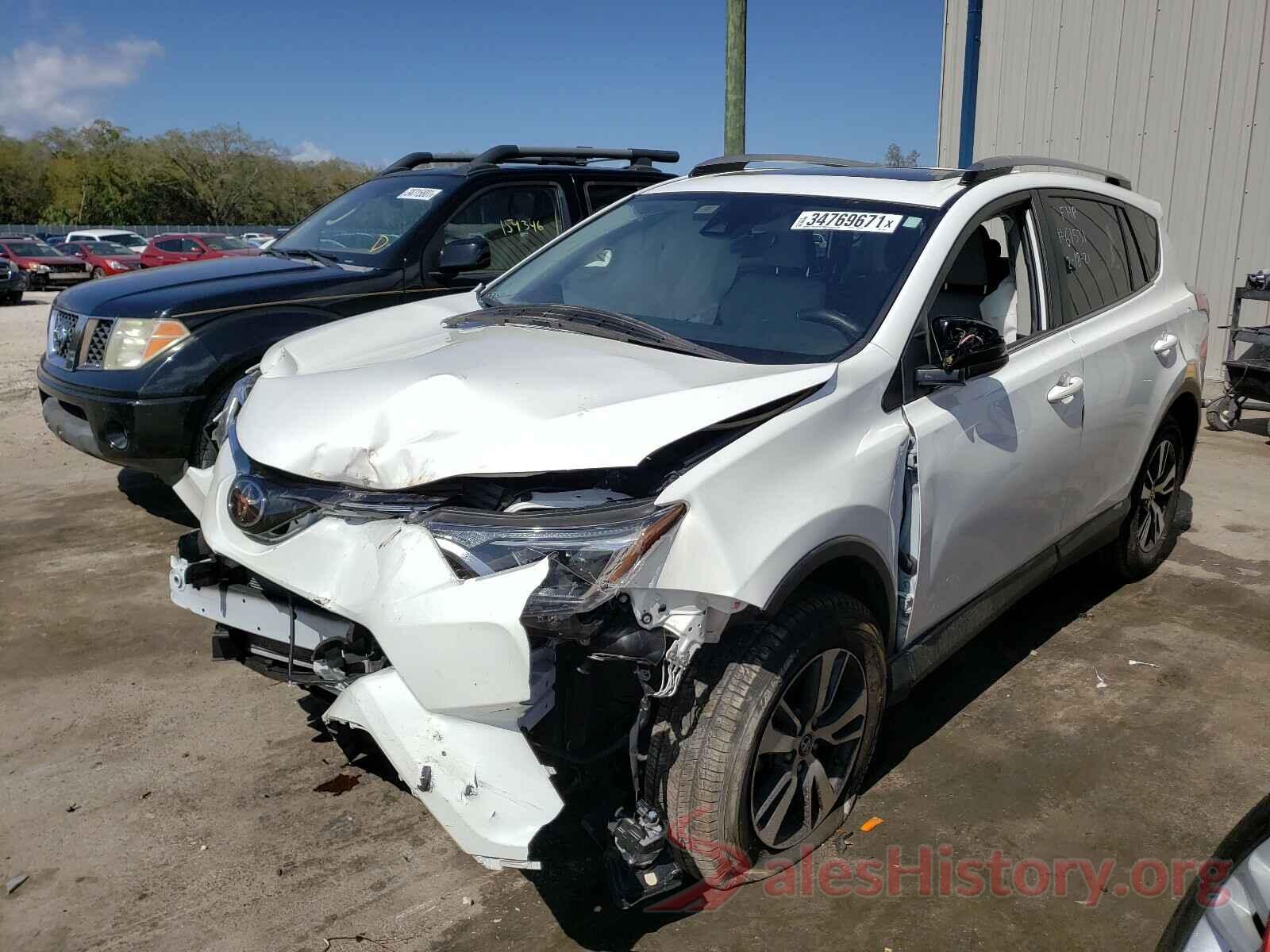 JTMWFREV8JJ158731 2018 TOYOTA RAV4