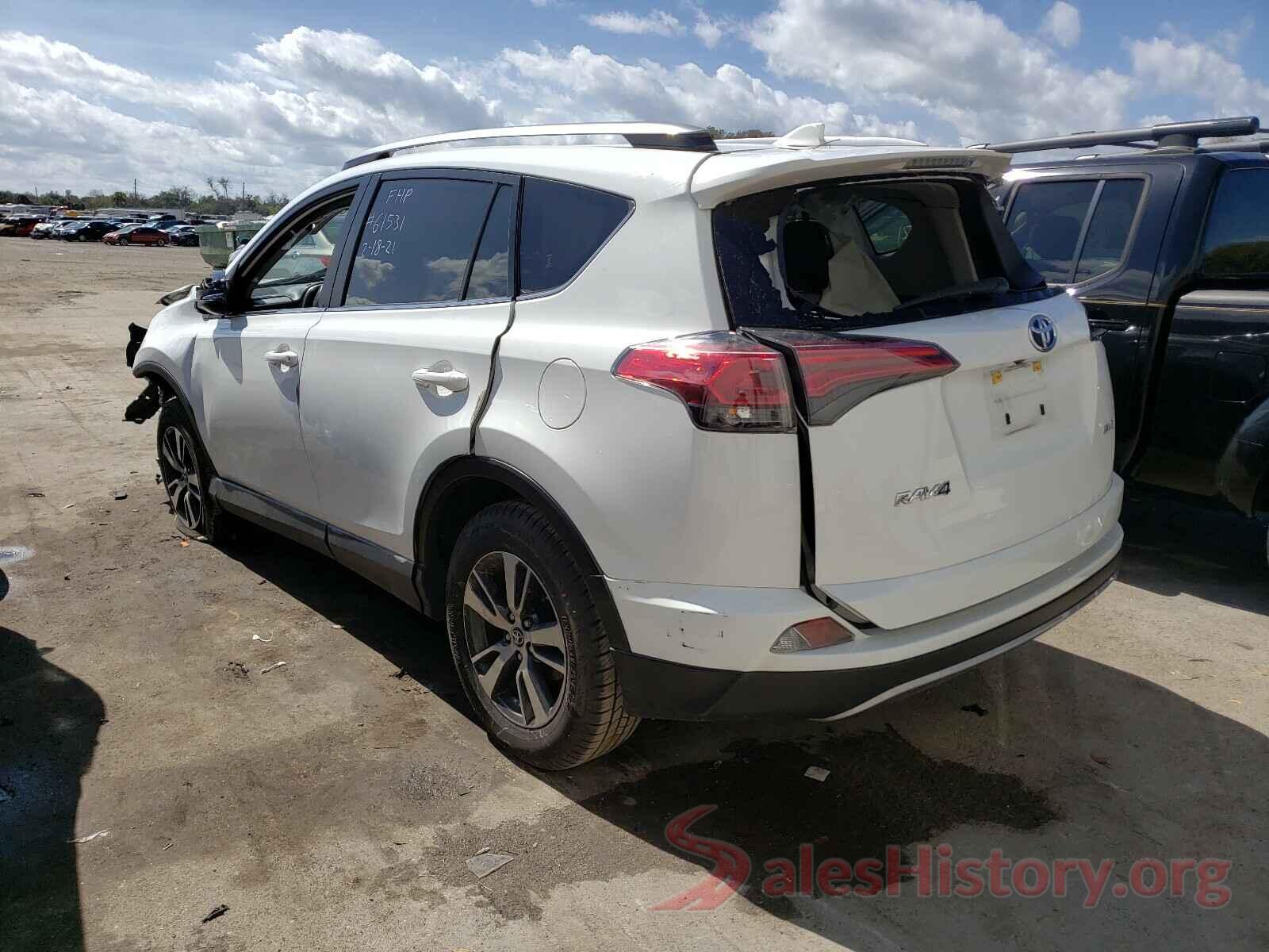 JTMWFREV8JJ158731 2018 TOYOTA RAV4