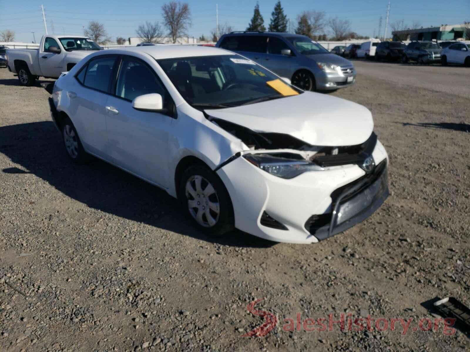 2T1BURHE4JC050134 2018 TOYOTA COROLLA