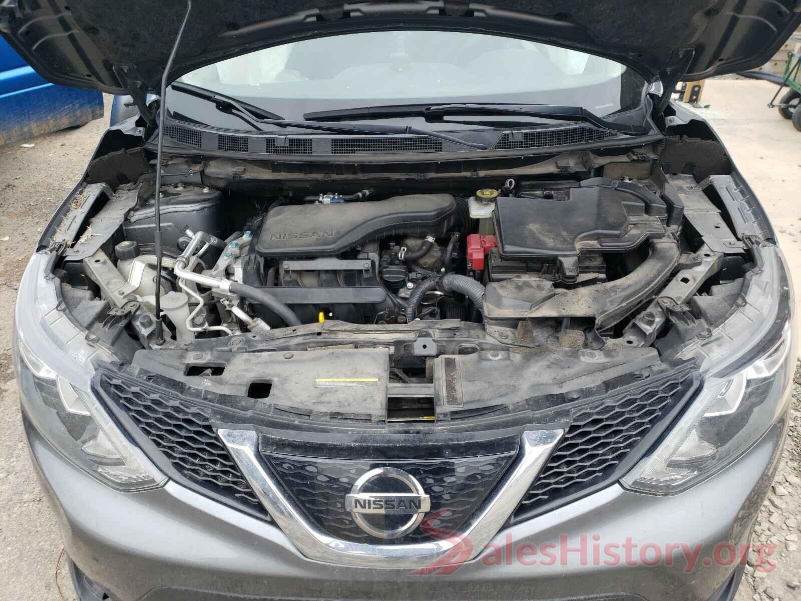 JN1BJ1CP0JW183597 2018 NISSAN ROGUE