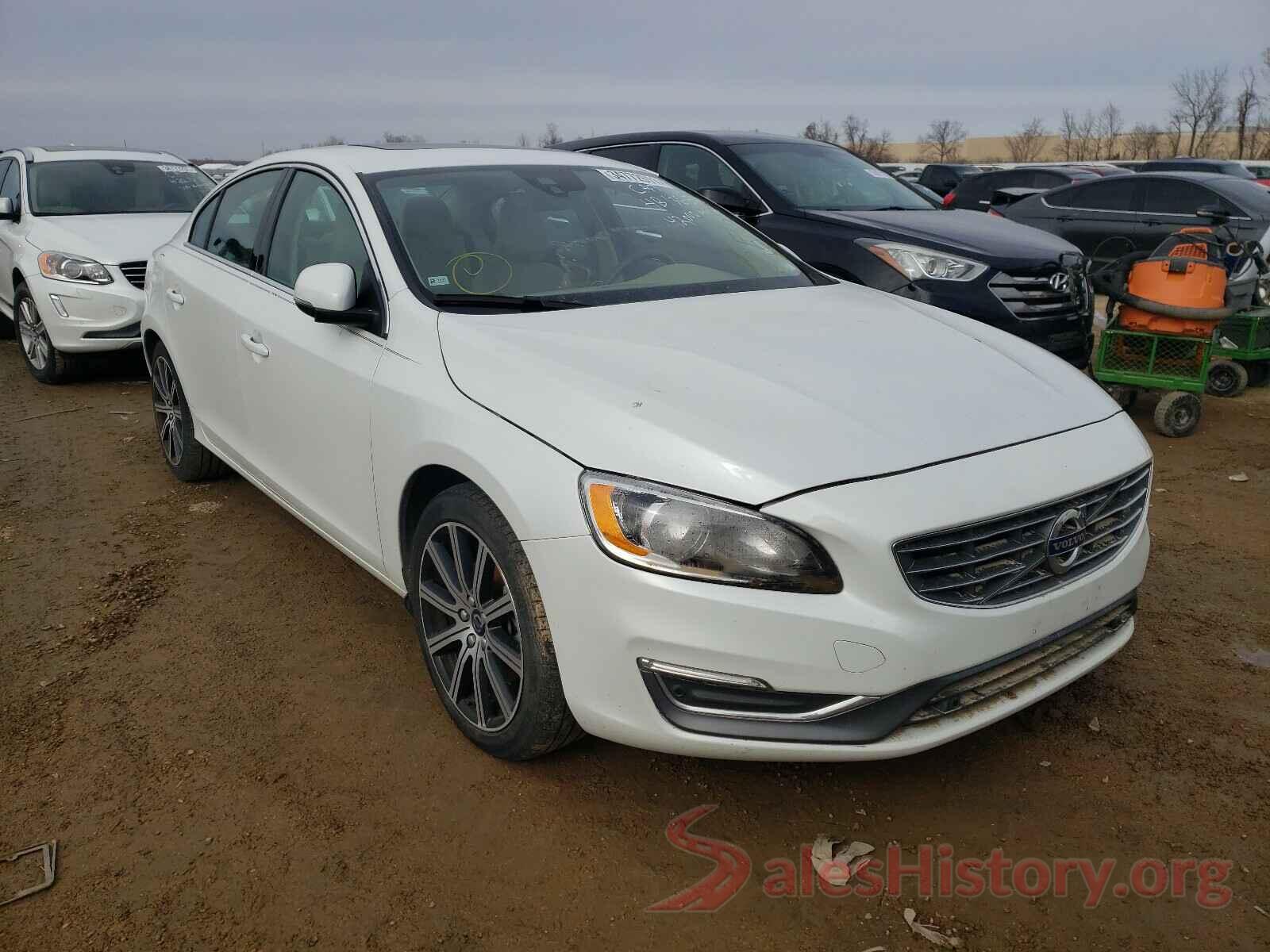 LYV402HK0HB136520 2017 VOLVO S60