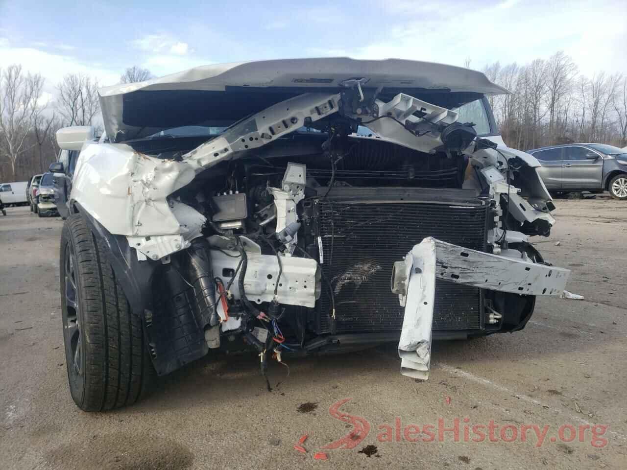 2C3CCAGG9KH649036 2019 CHRYSLER 300