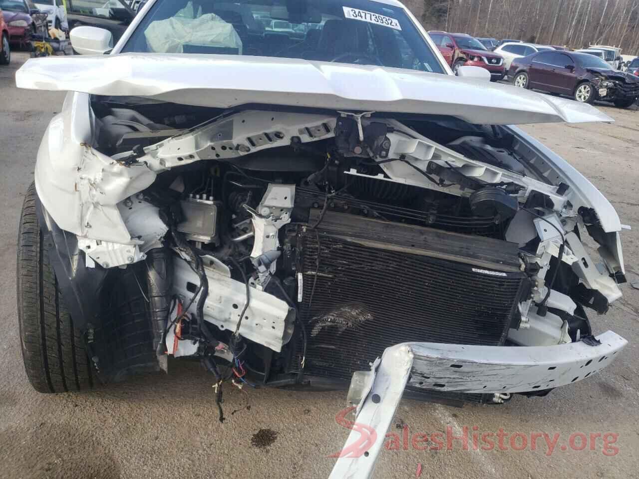 2C3CCAGG9KH649036 2019 CHRYSLER 300