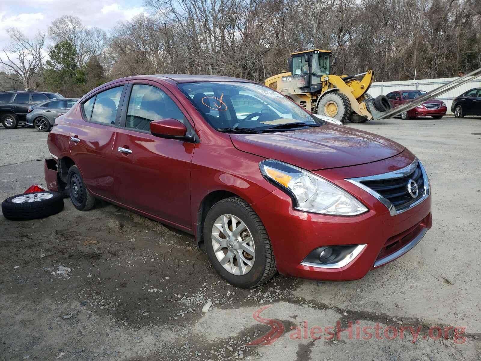 3N1CN7AP2JL887420 2018 NISSAN VERSA