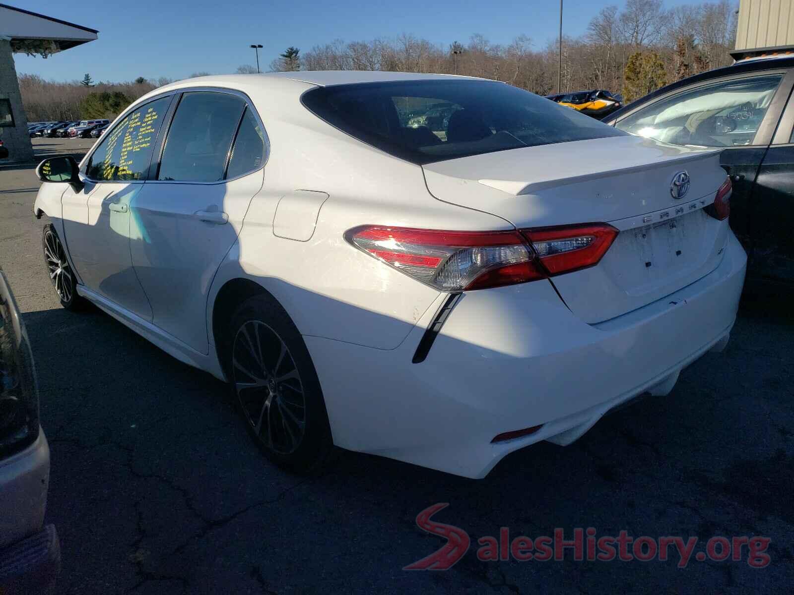 JTNB11HKXJ3018986 2018 TOYOTA CAMRY