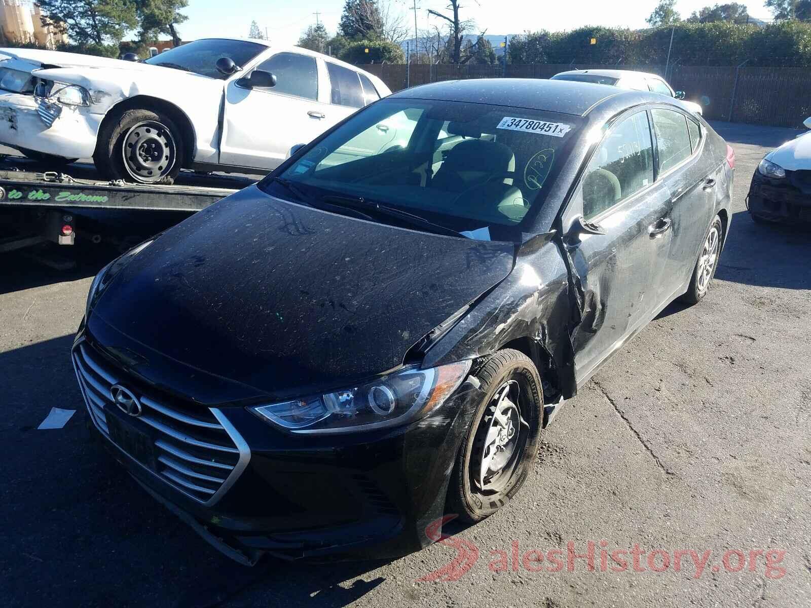 5NPD74LF7JH214623 2018 HYUNDAI ELANTRA