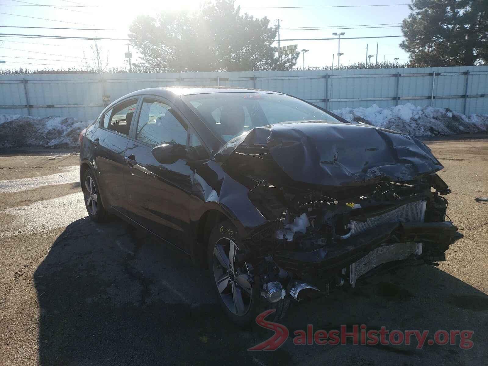 3KPFL4A77JE253605 2018 KIA FORTE