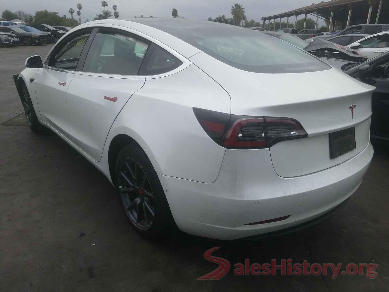 5YJ3E1EA8KF300055 2019 TESLA MODEL 3