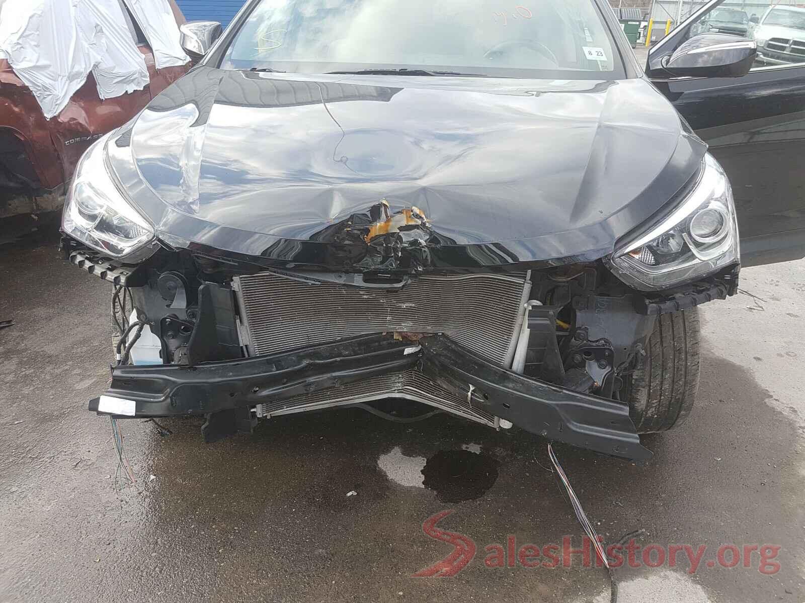 5NMZUDLBXJH101385 2018 HYUNDAI SANTA FE