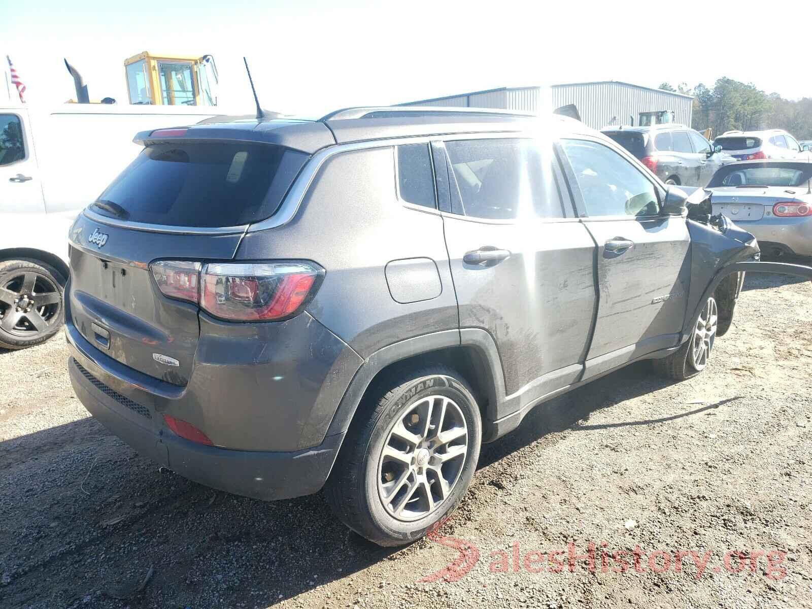 3C4NJCBB7JT471313 2018 JEEP COMPASS