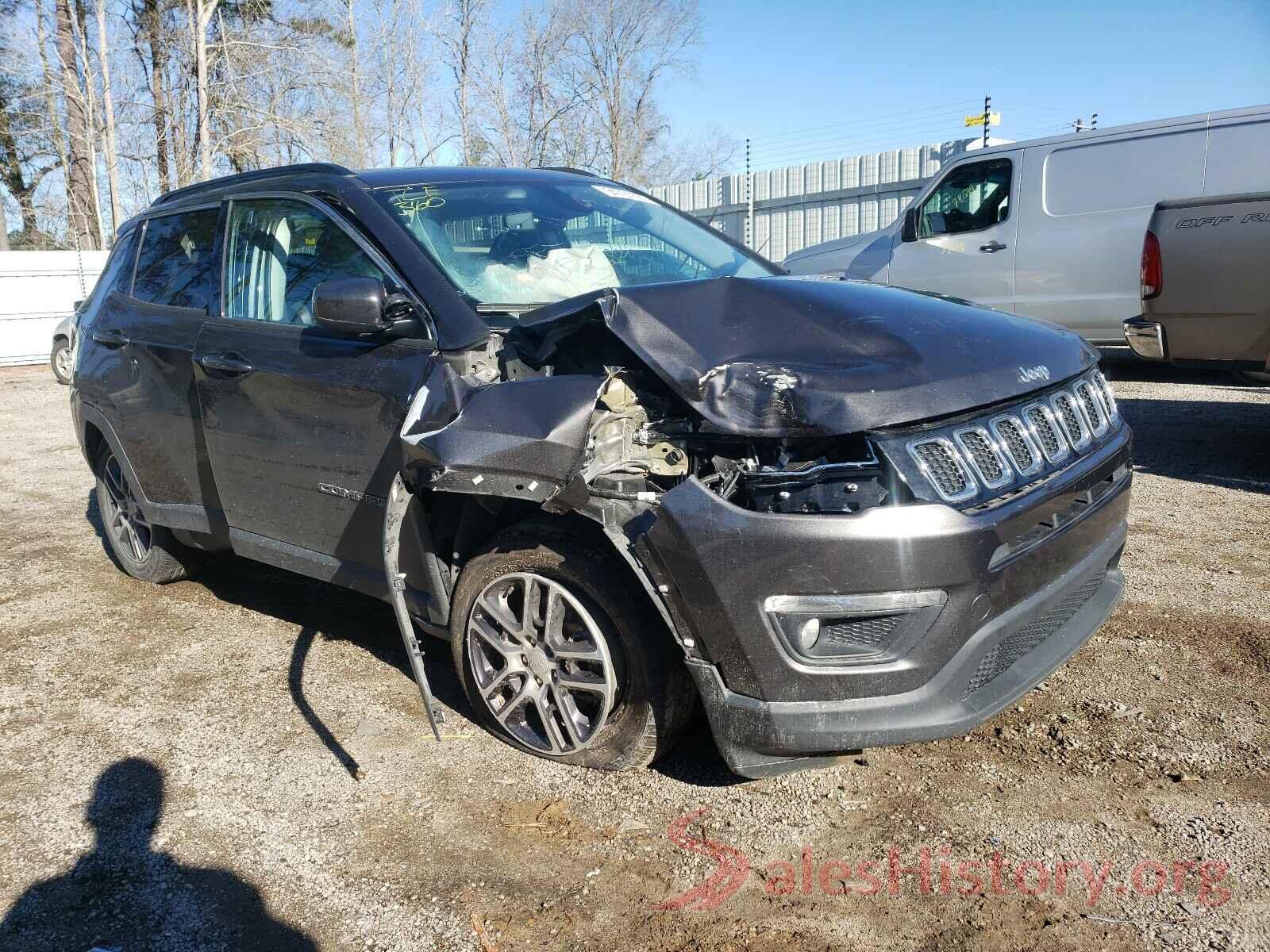 3C4NJCBB7JT471313 2018 JEEP COMPASS