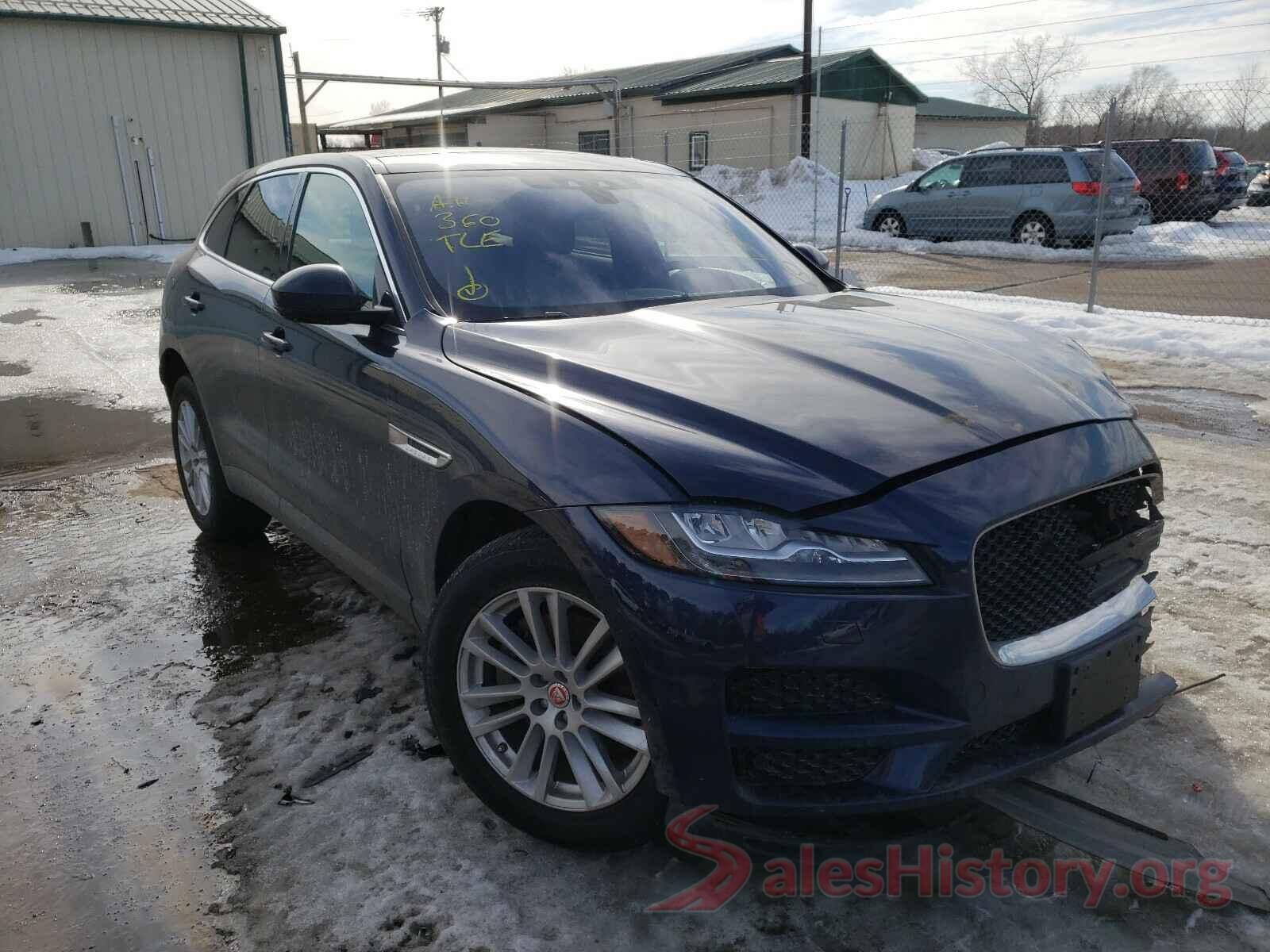 SADCK2BV5HA898536 2017 JAGUAR F-PACE