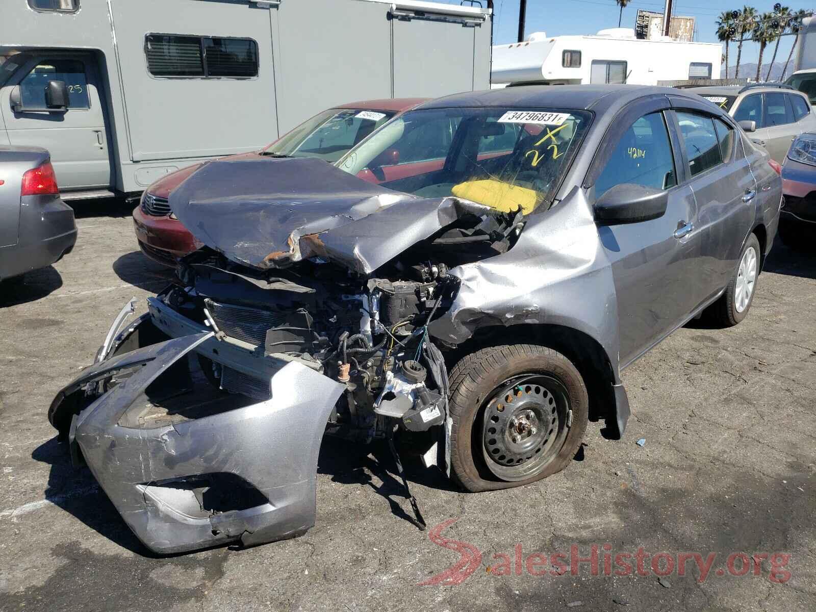 3N1CN7AP8KL818622 2019 NISSAN VERSA