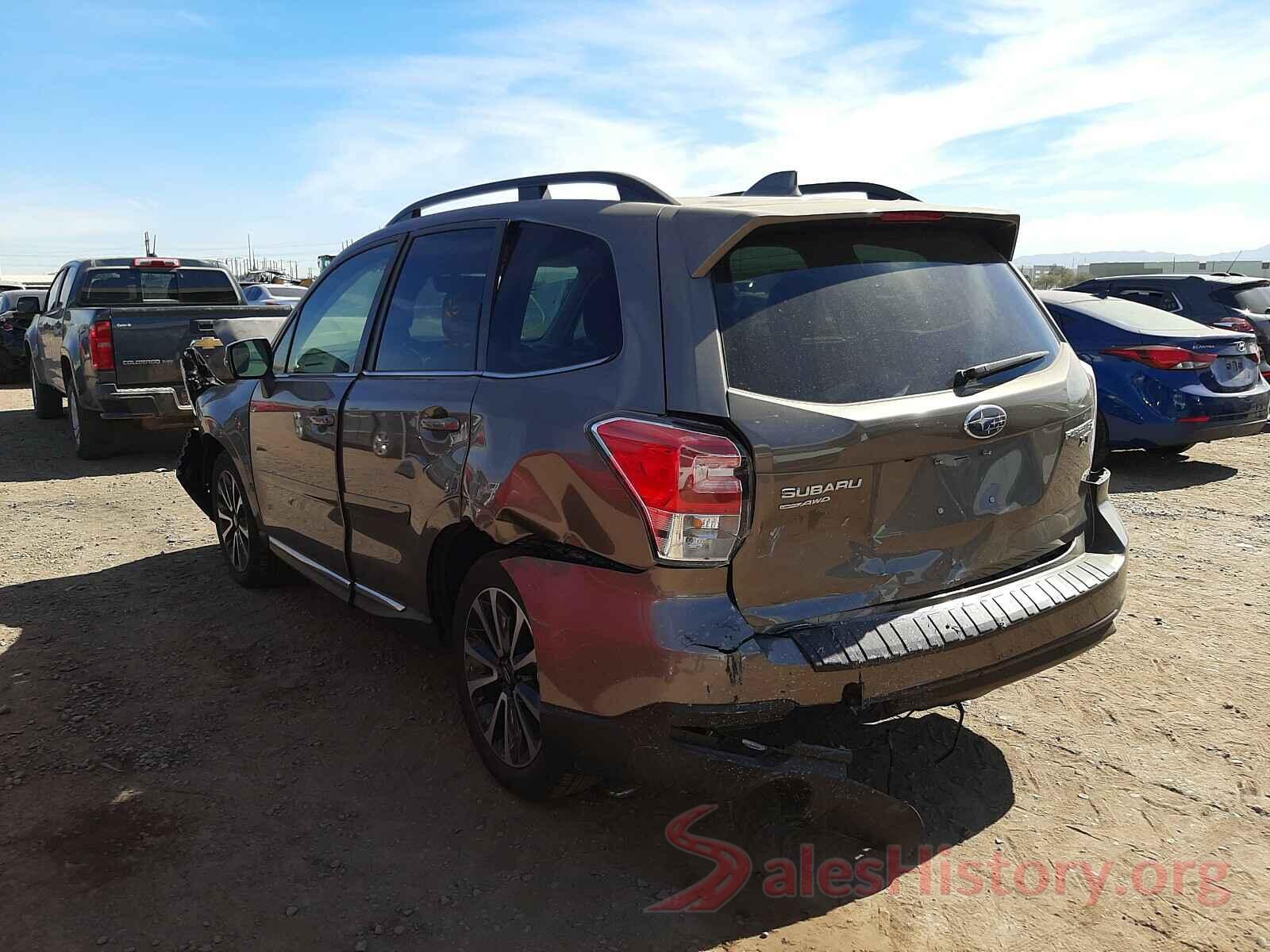 JF2SJGWC8JH518877 2018 SUBARU FORESTER