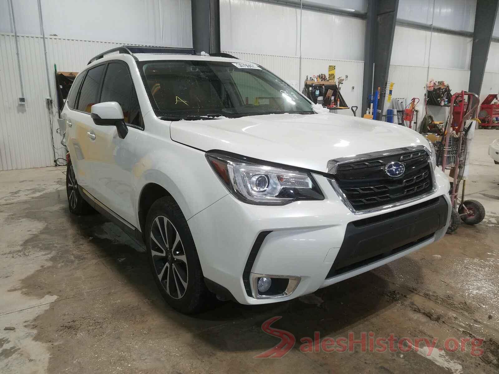 JF2SJGWC3JH604663 2018 SUBARU FORESTER