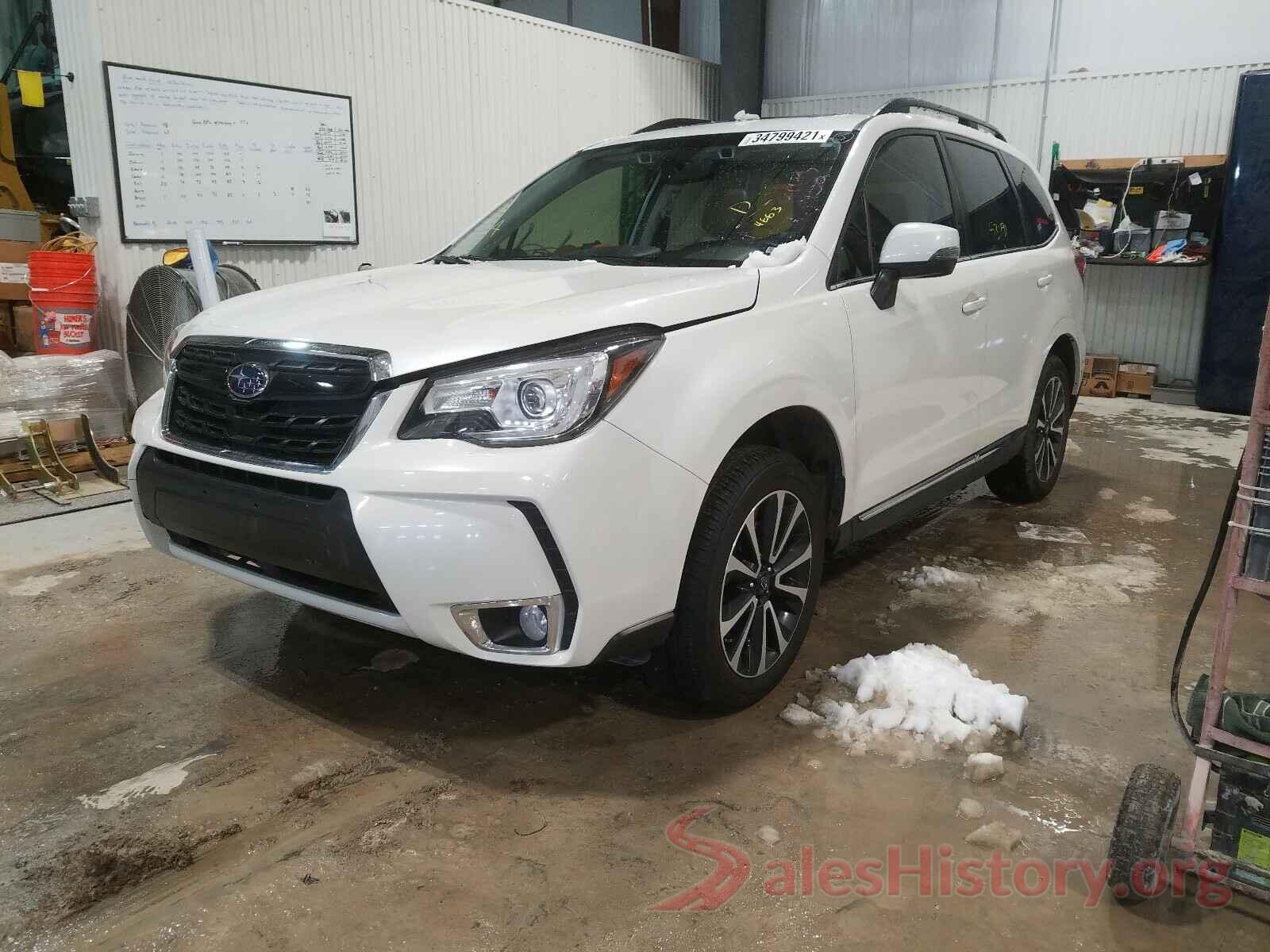 JF2SJGWC3JH604663 2018 SUBARU FORESTER