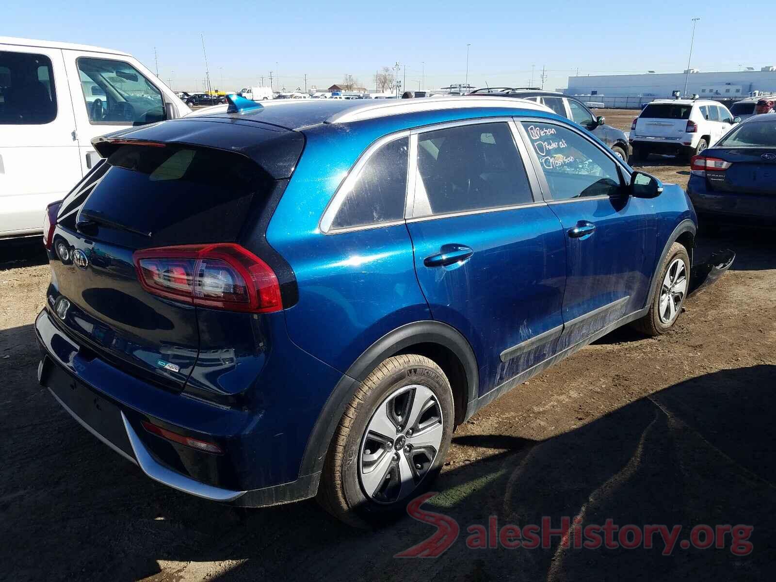 KNDCC3LC6H5078972 2017 KIA NIRO