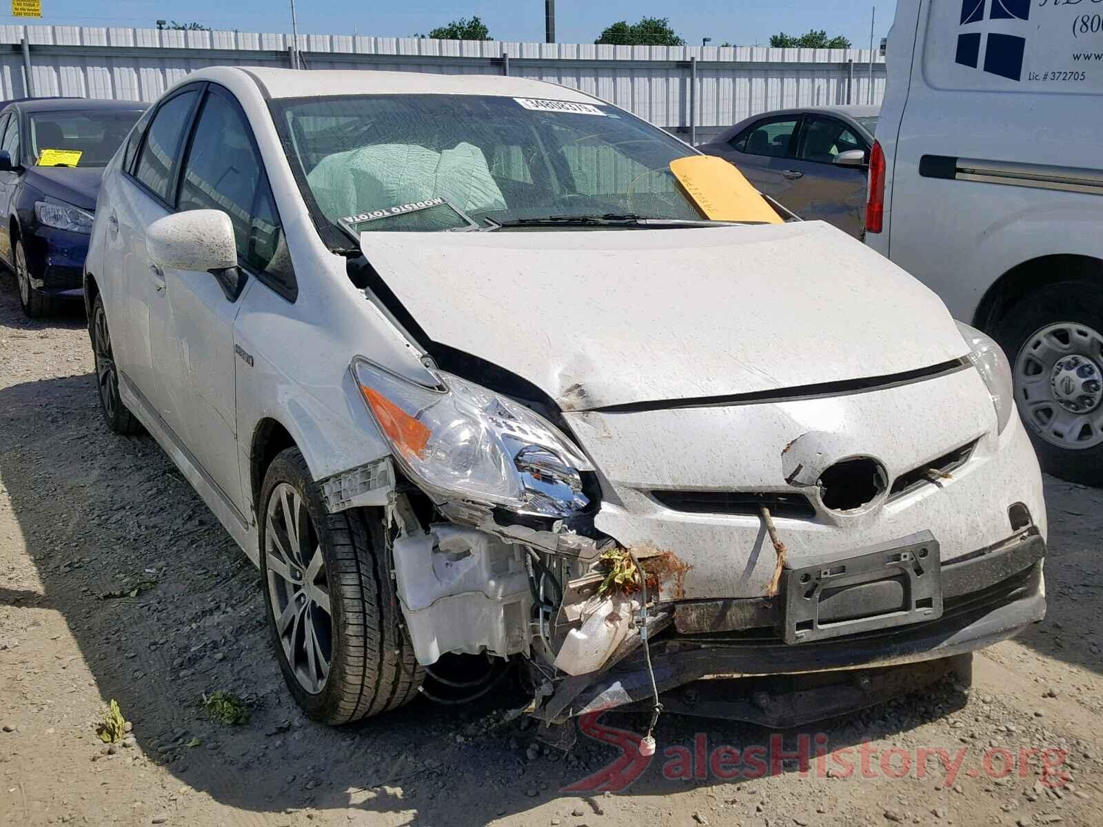 JTDKN3DU1F2002703 2015 TOYOTA PRIUS