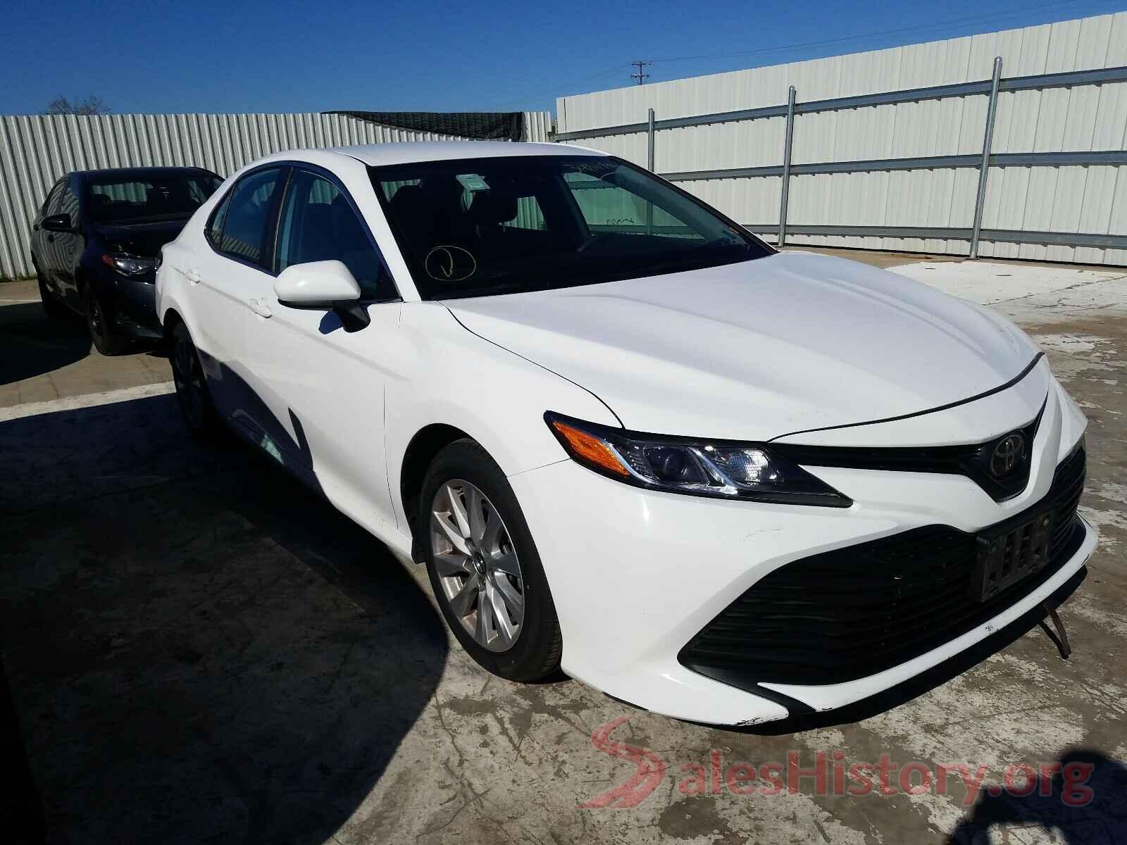 4T1B11HK0KU232140 2019 TOYOTA CAMRY