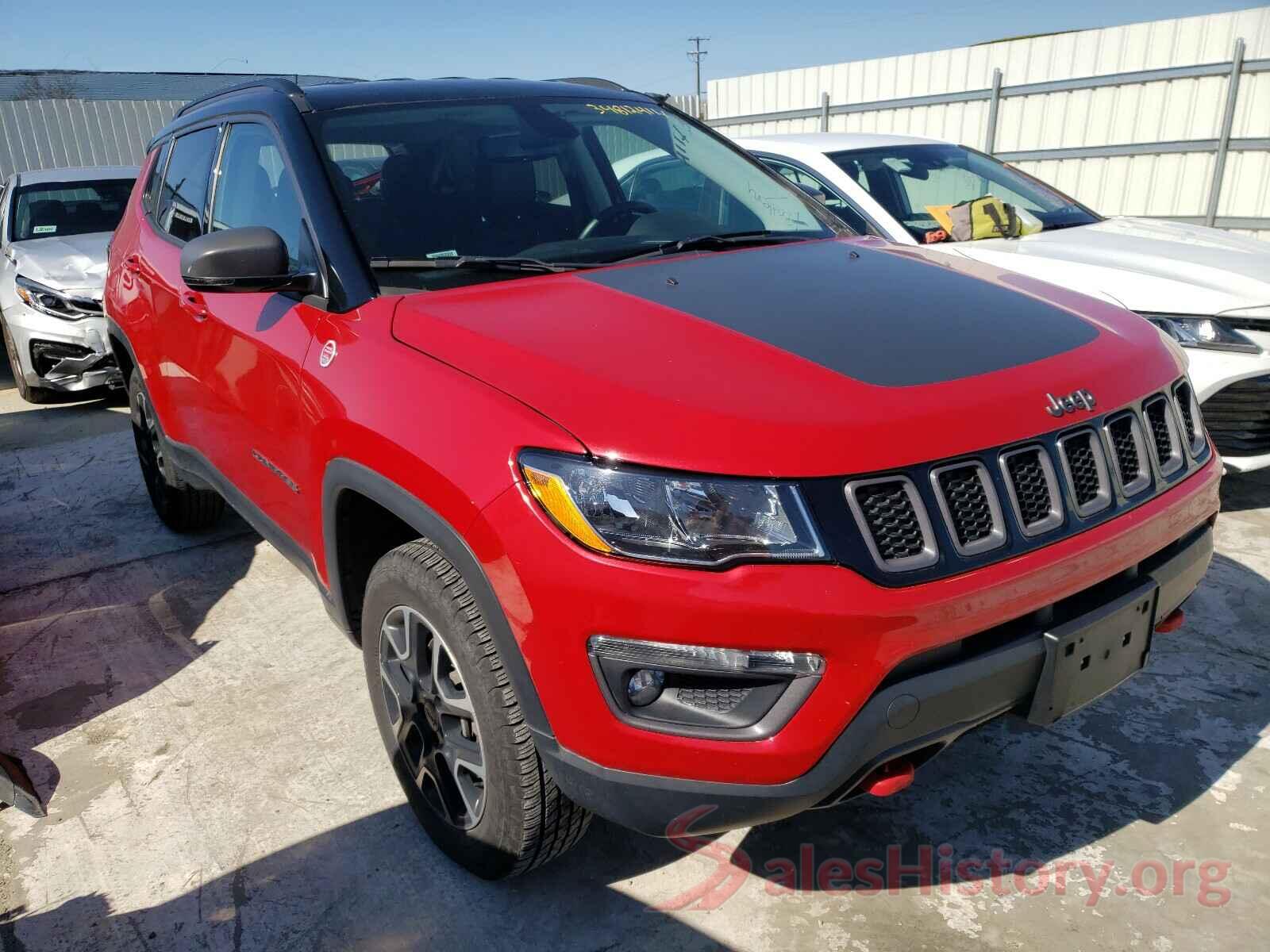 3C4NJDDB4KT618174 2019 JEEP COMPASS