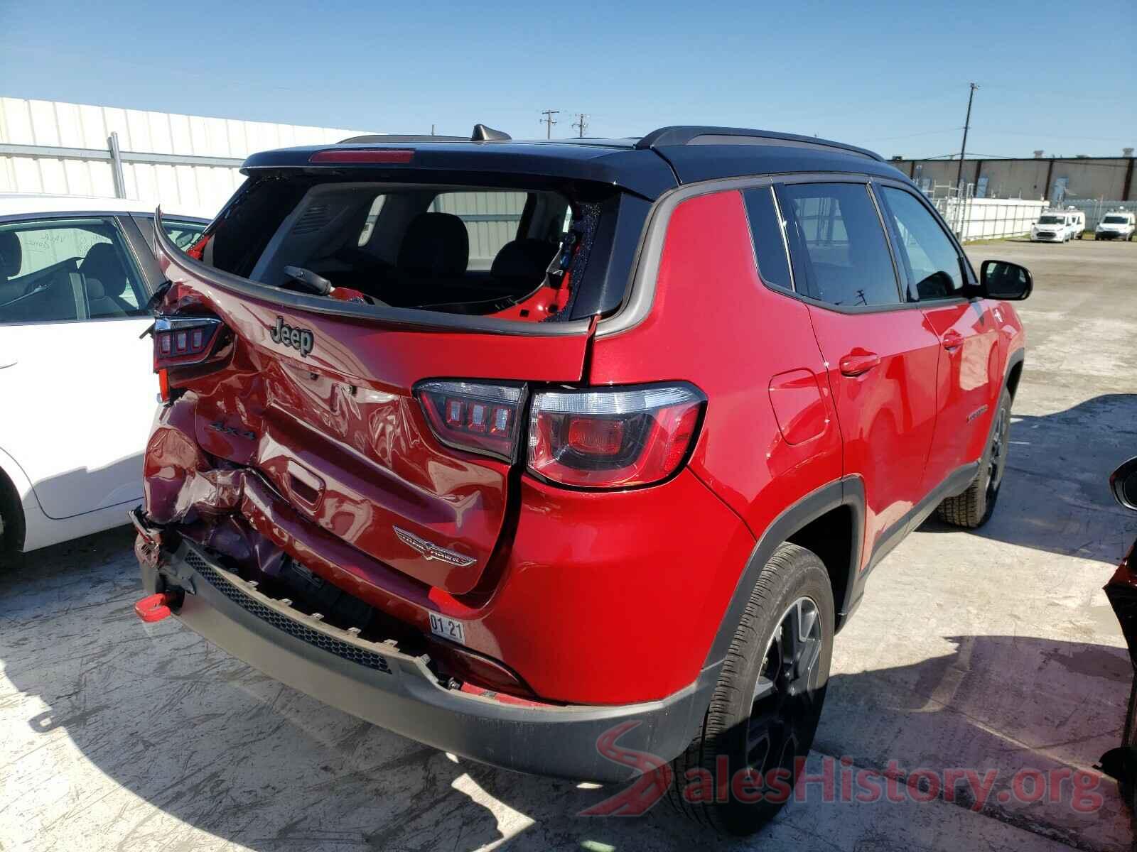 3C4NJDDB4KT618174 2019 JEEP COMPASS