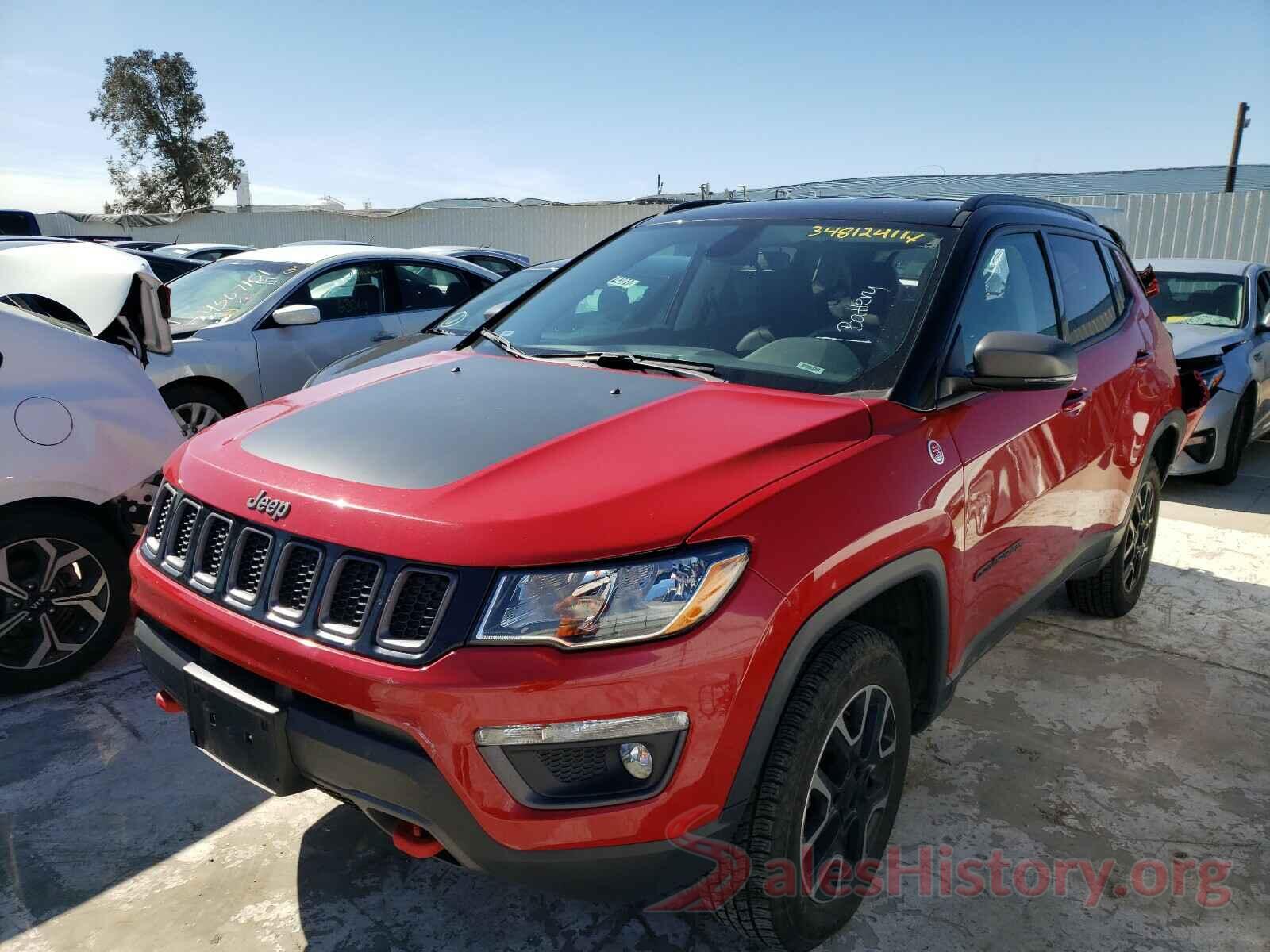 3C4NJDDB4KT618174 2019 JEEP COMPASS