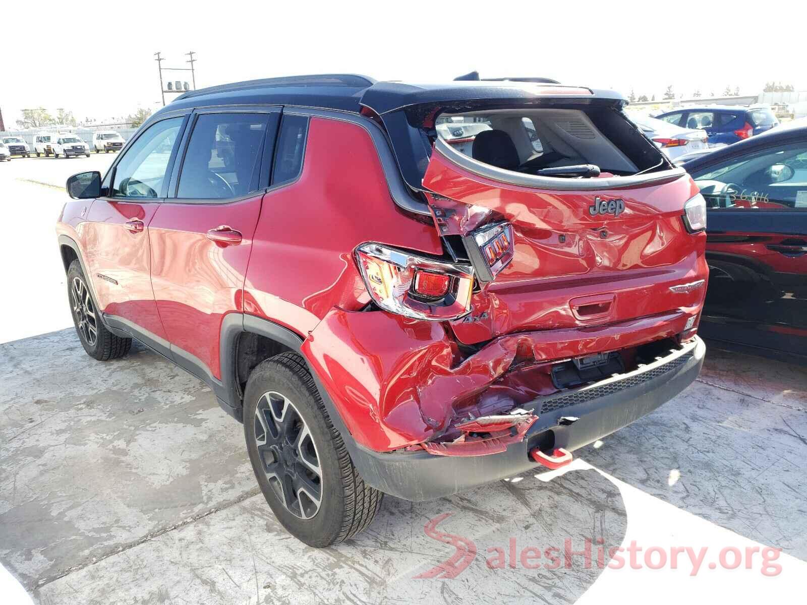 3C4NJDDB4KT618174 2019 JEEP COMPASS