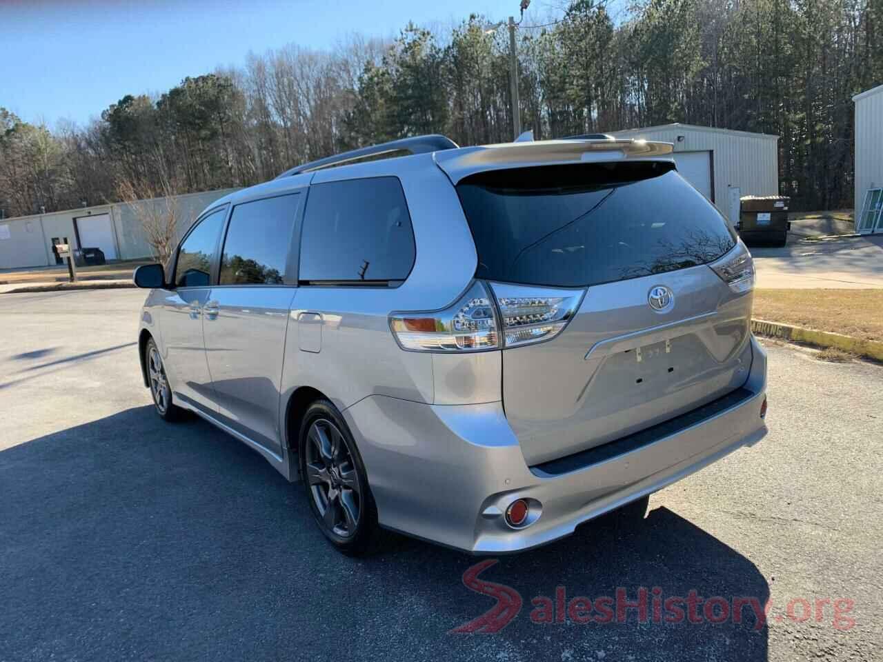 5TDXZ3DC2LS059868 2020 TOYOTA SIENNA