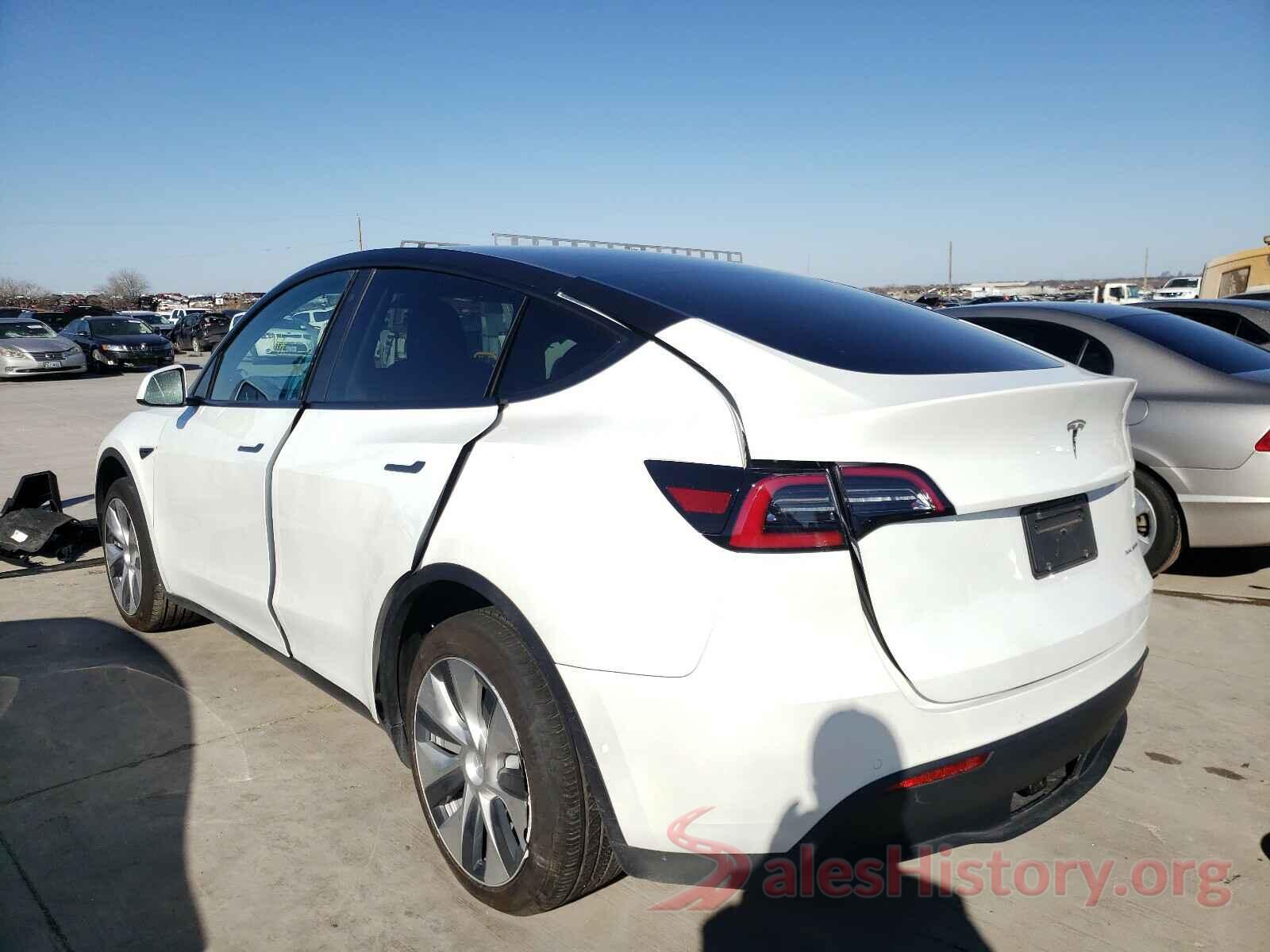 5YJYGDEE7LF011786 2020 TESLA MODEL Y