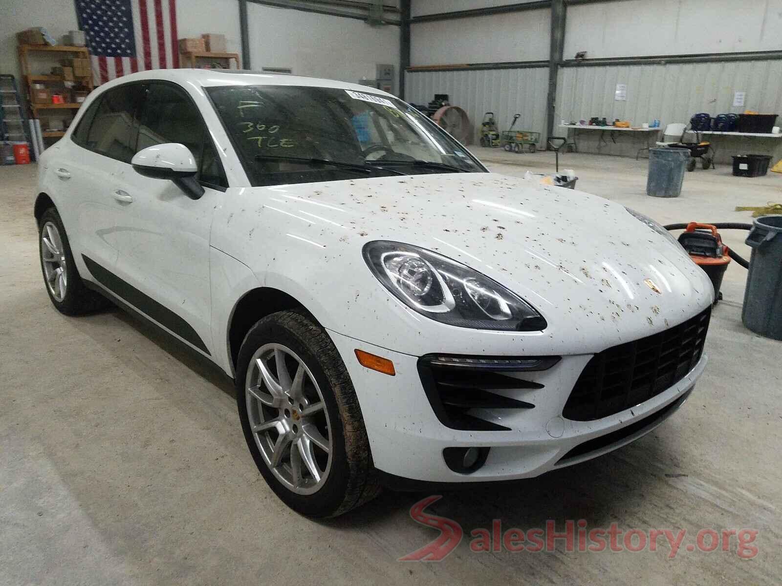 WP1AA2A58JLB10686 2018 PORSCHE MACAN