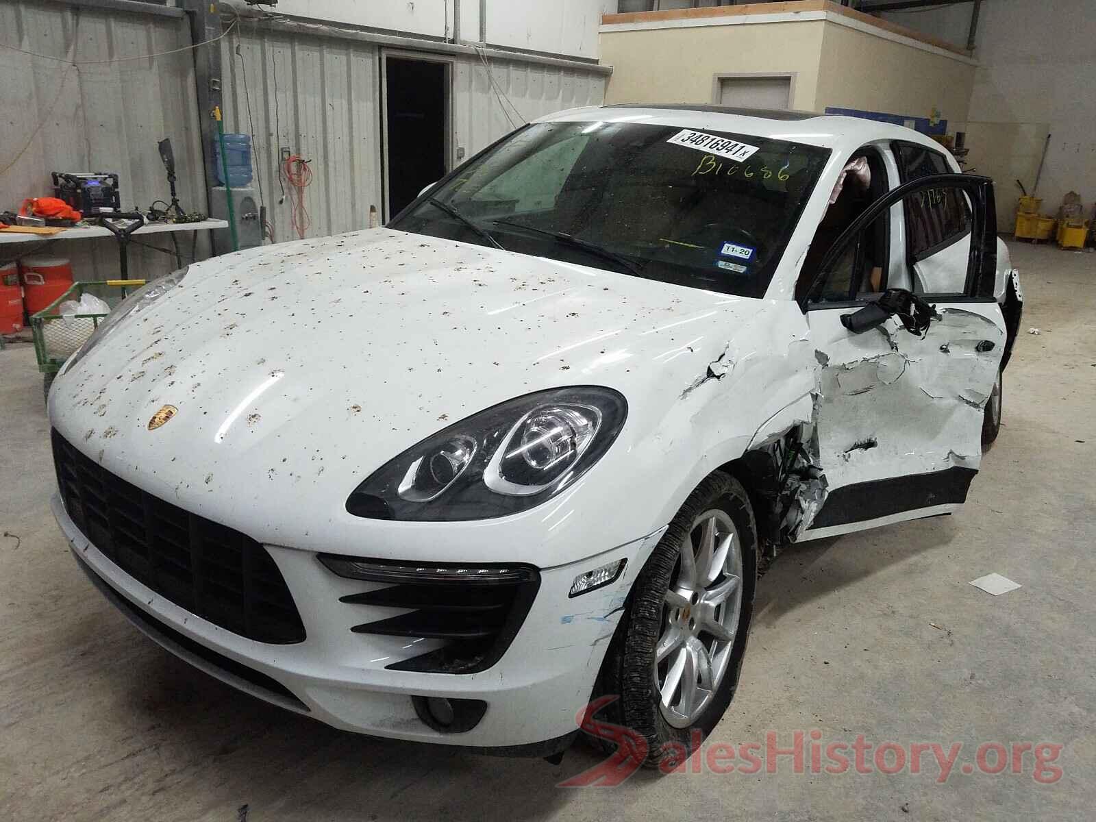 WP1AA2A58JLB10686 2018 PORSCHE MACAN