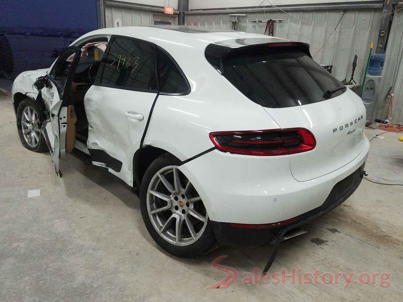 WP1AA2A58JLB10686 2018 PORSCHE MACAN