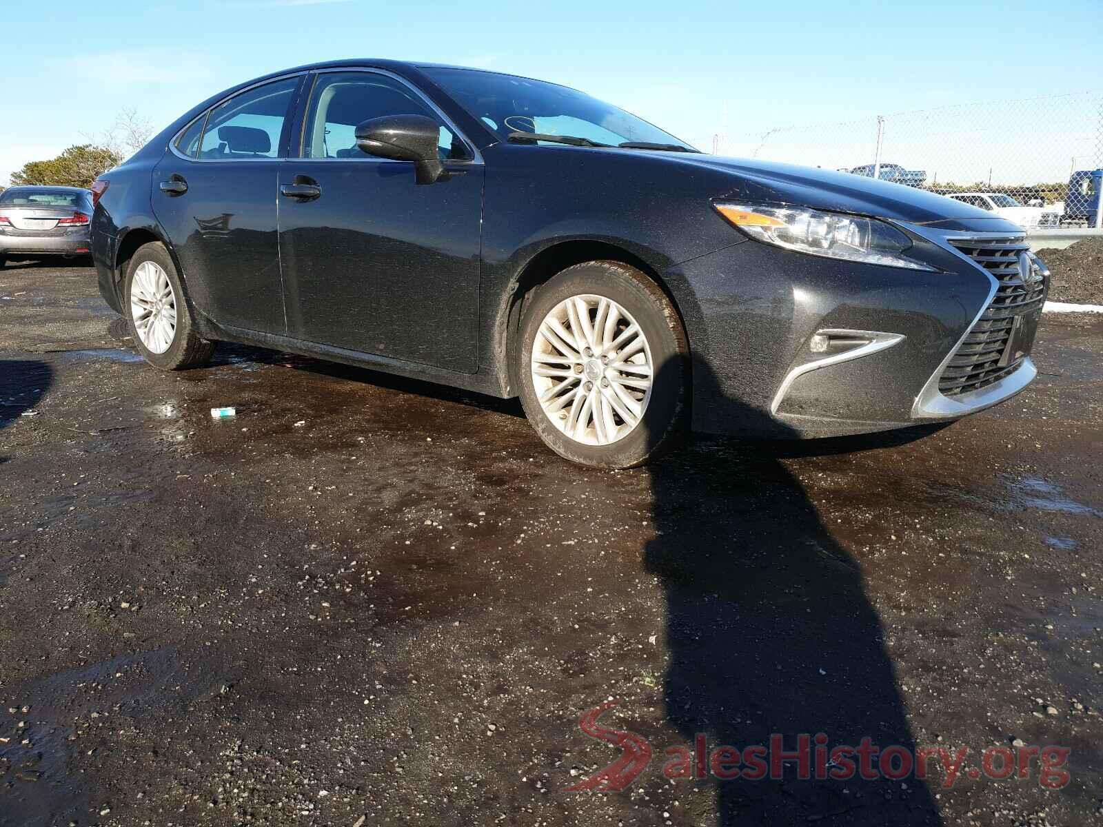 58ABK1GG0JU117670 2018 LEXUS ES350