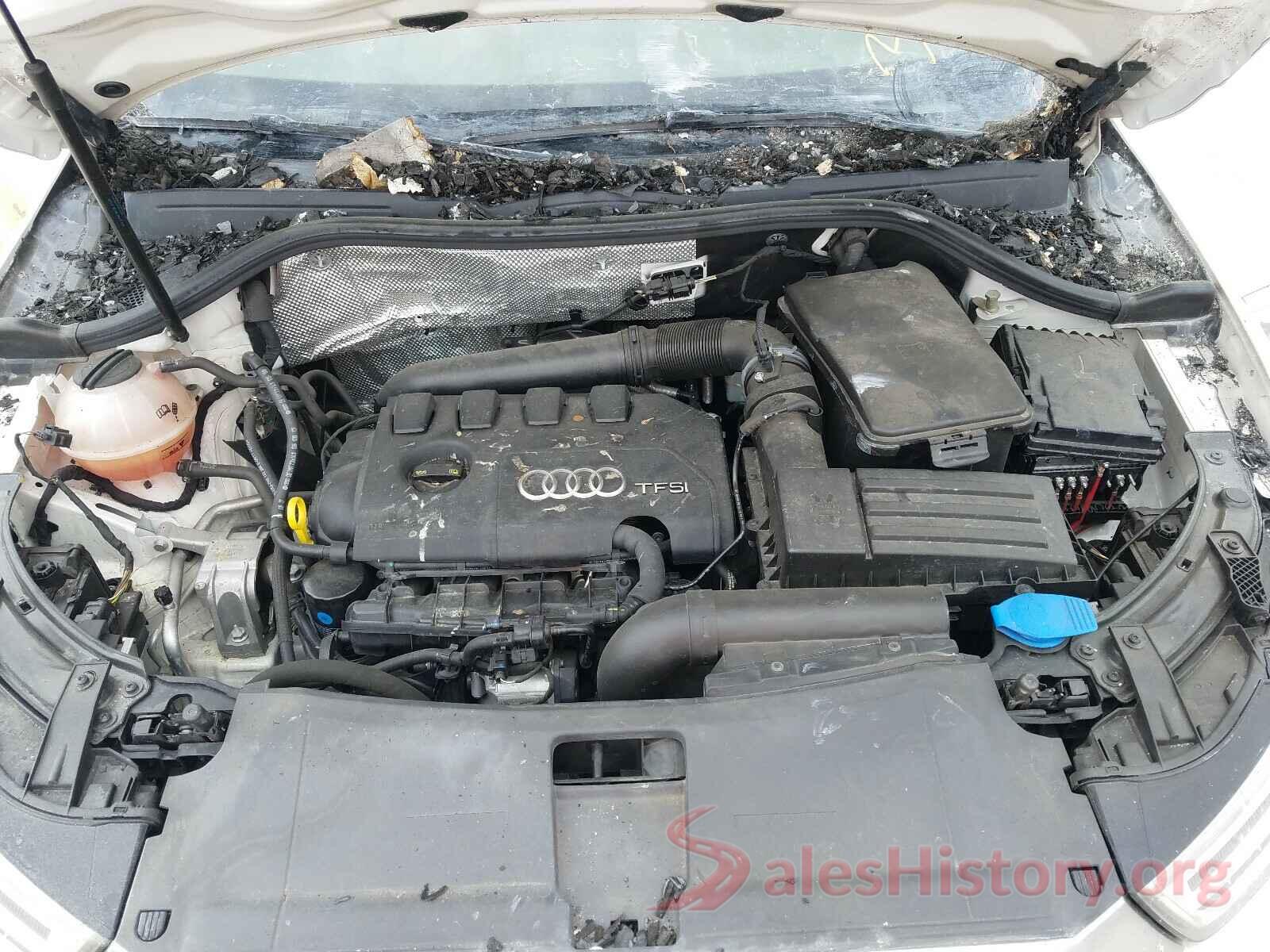 WA1HCCFS6JR002119 2018 AUDI Q3