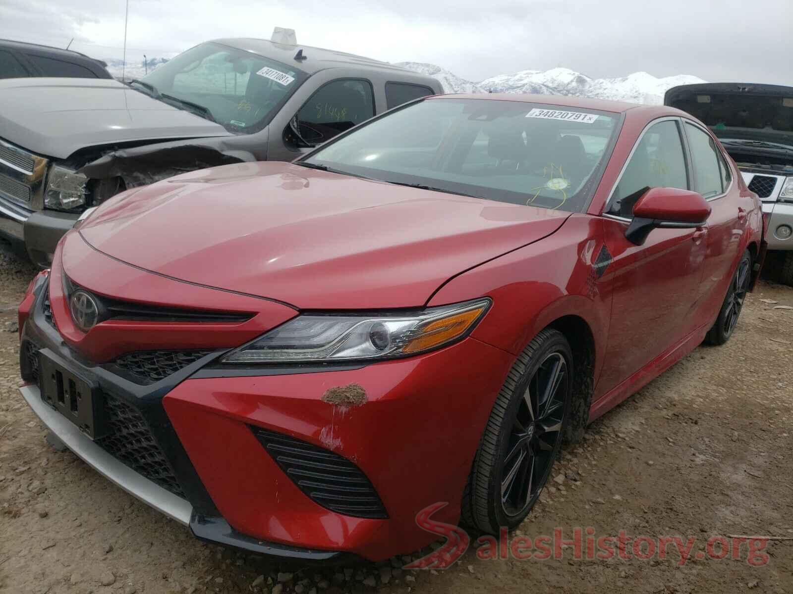 4T1B61HK2KU173044 2019 TOYOTA CAMRY