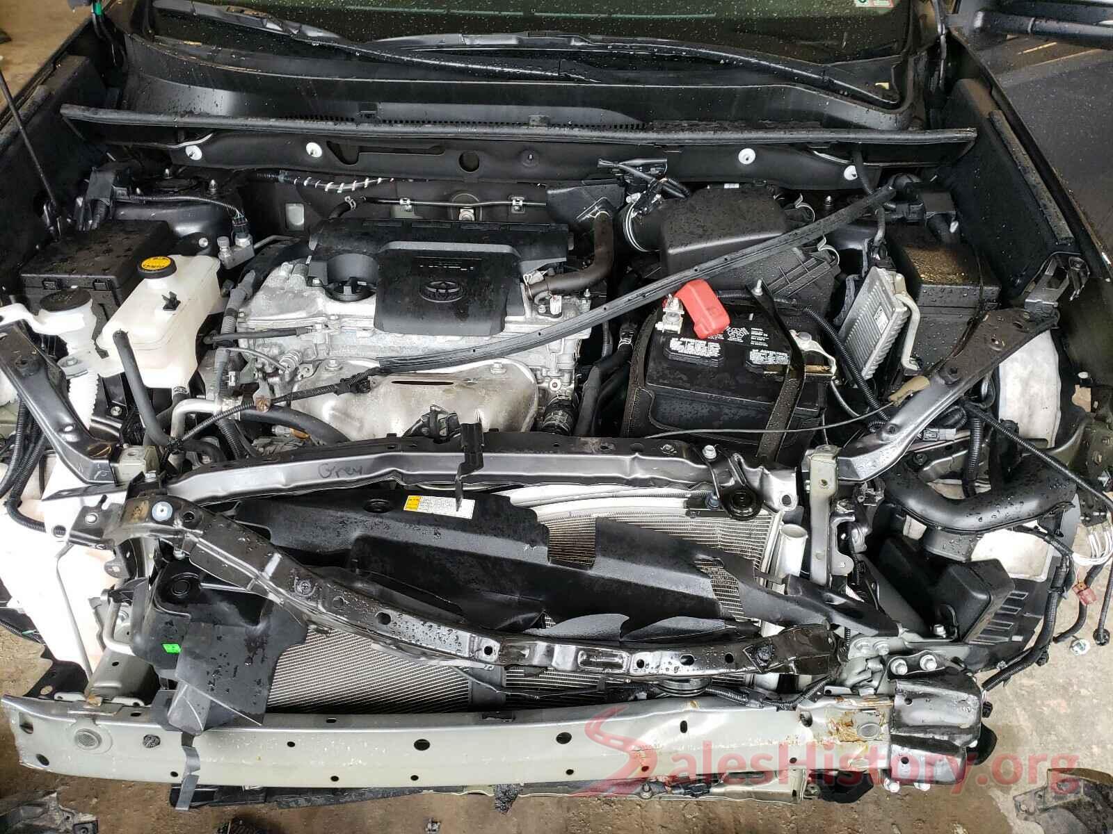 2T3RFREV1JW795152 2018 TOYOTA RAV4