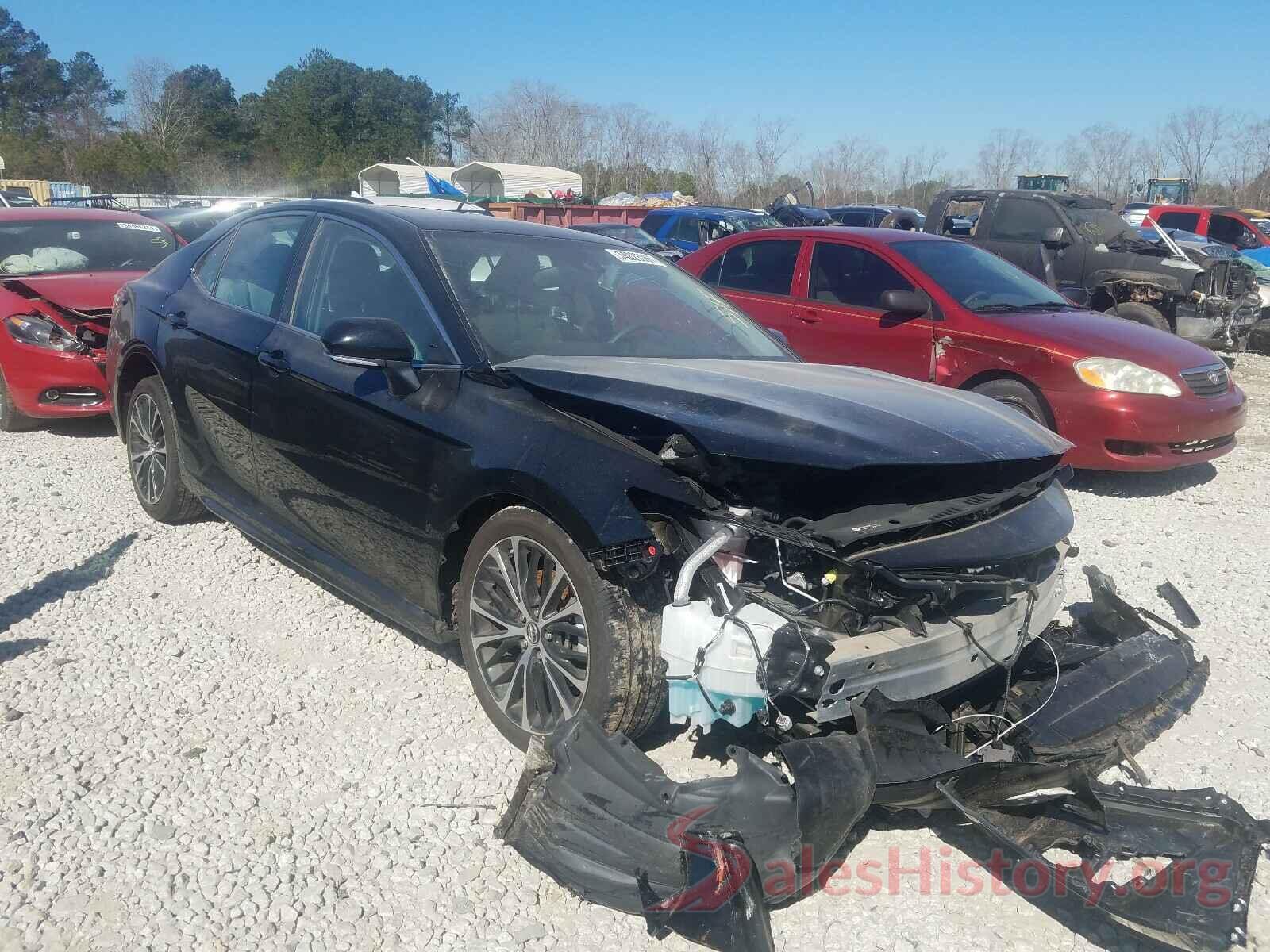 4T1B11HK4KU702055 2019 TOYOTA CAMRY