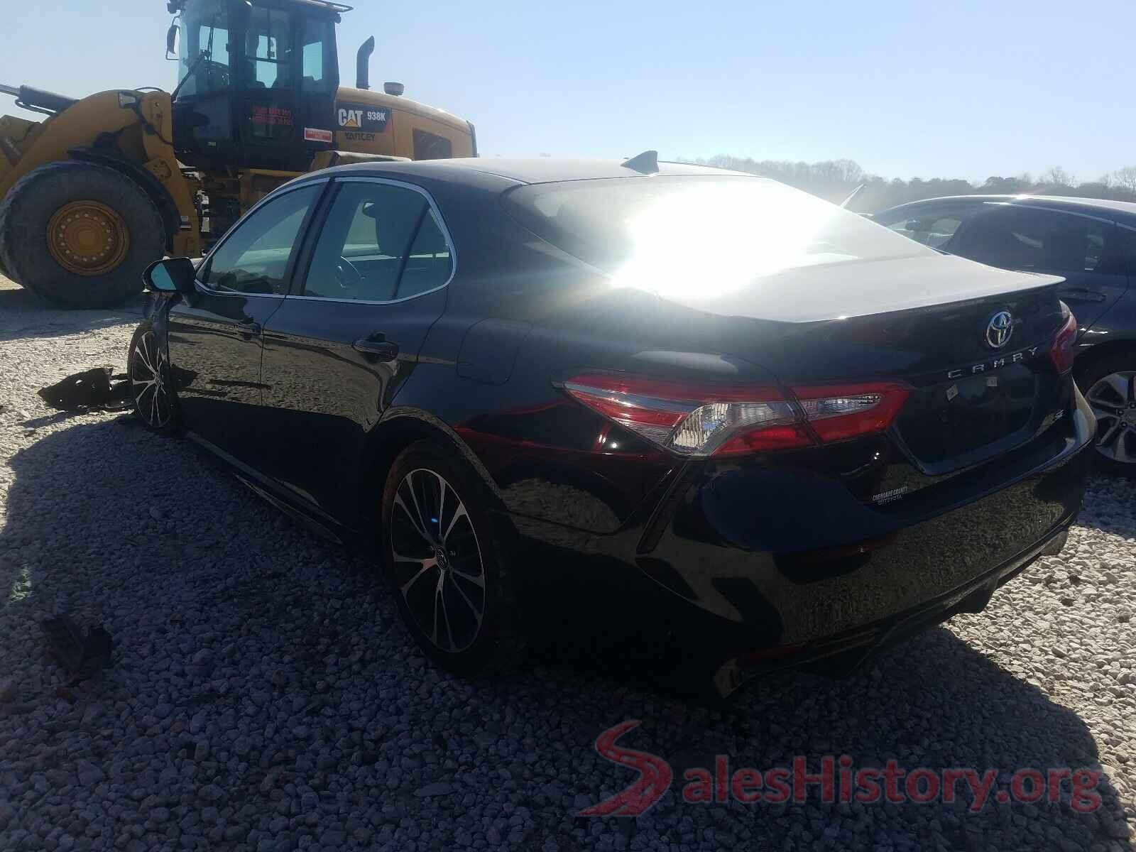 4T1B11HK4KU702055 2019 TOYOTA CAMRY