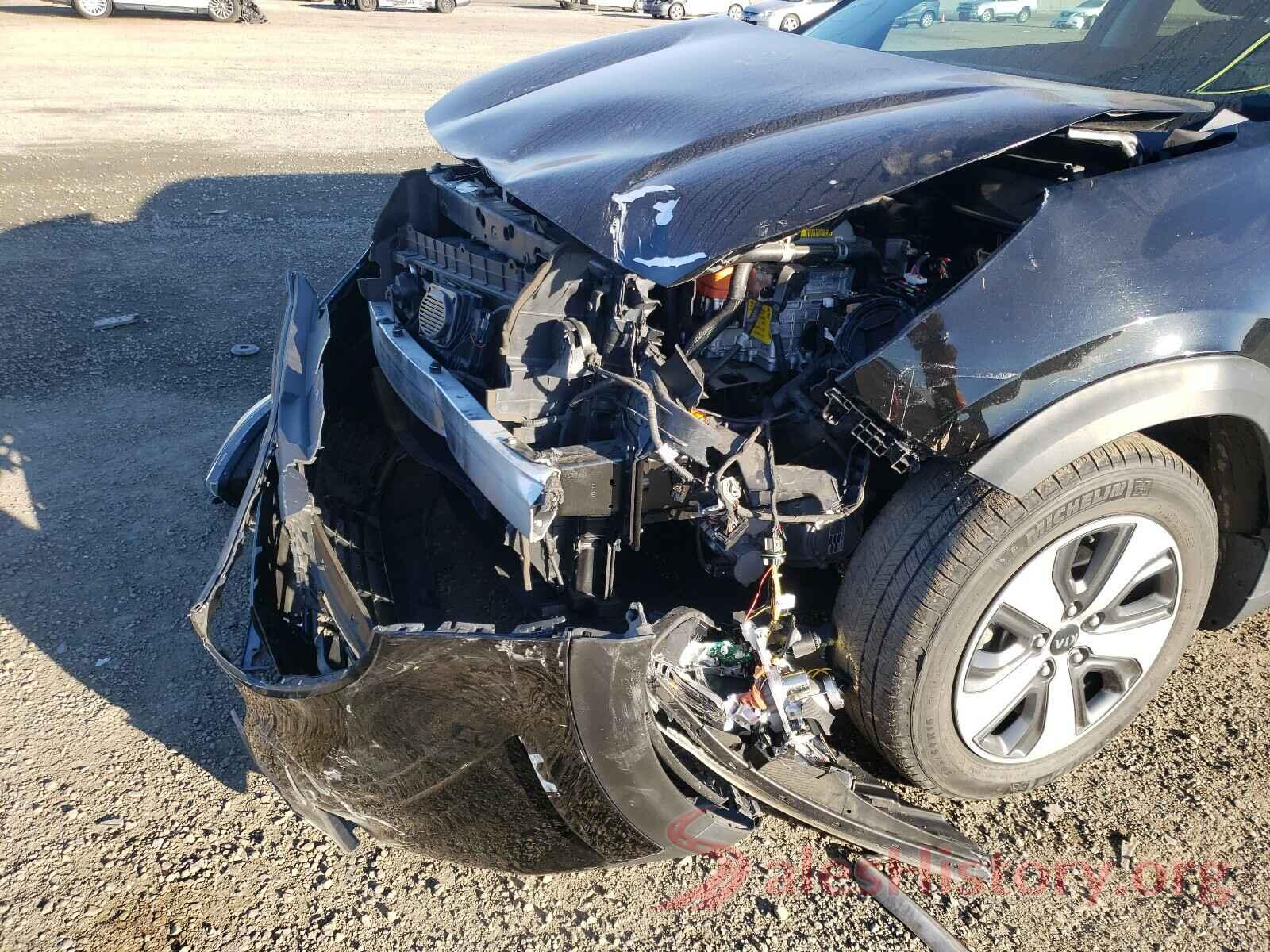 KNDCB3LC4H5052244 2017 KIA NIRO