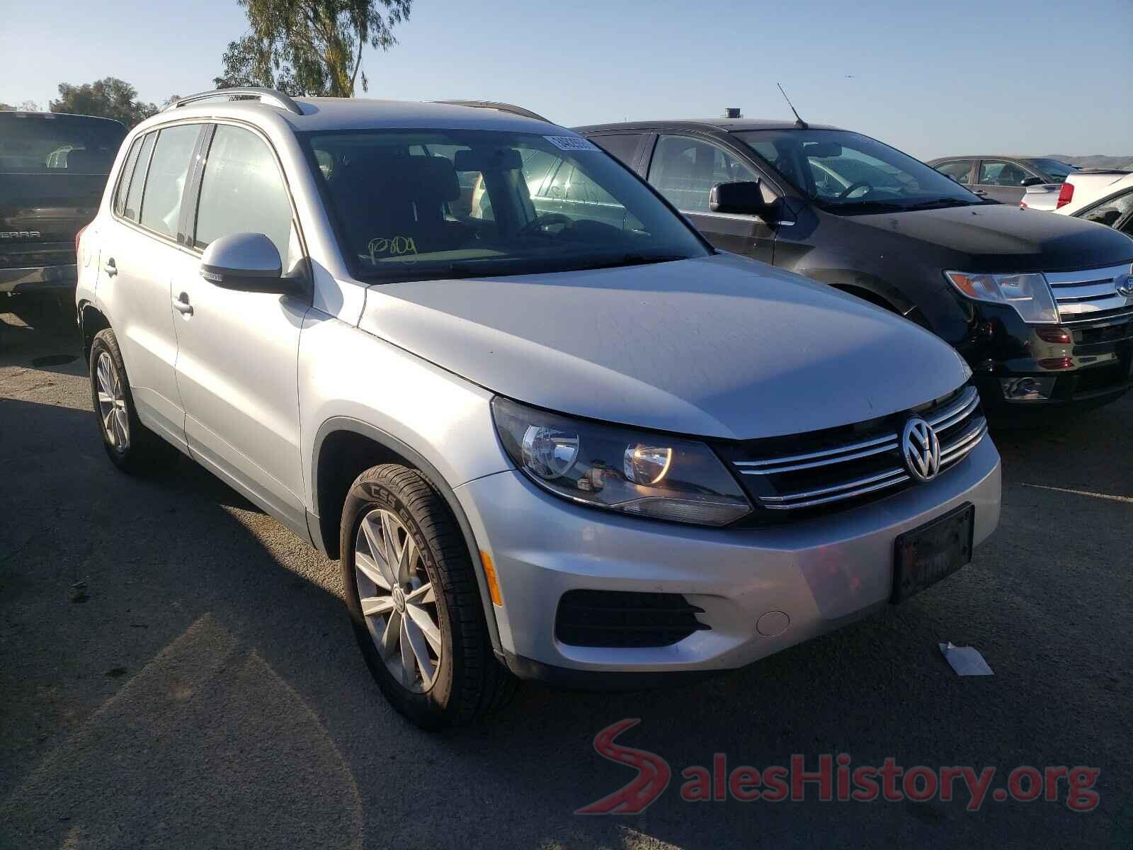 WVGAV7AX2HK050291 2017 VOLKSWAGEN TIGUAN