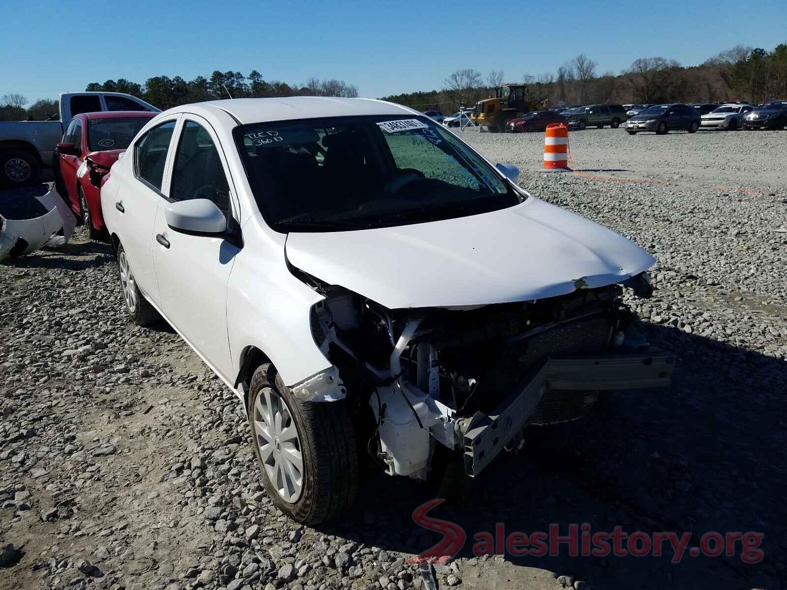 3N1CN7AP3JL888124 2018 NISSAN VERSA