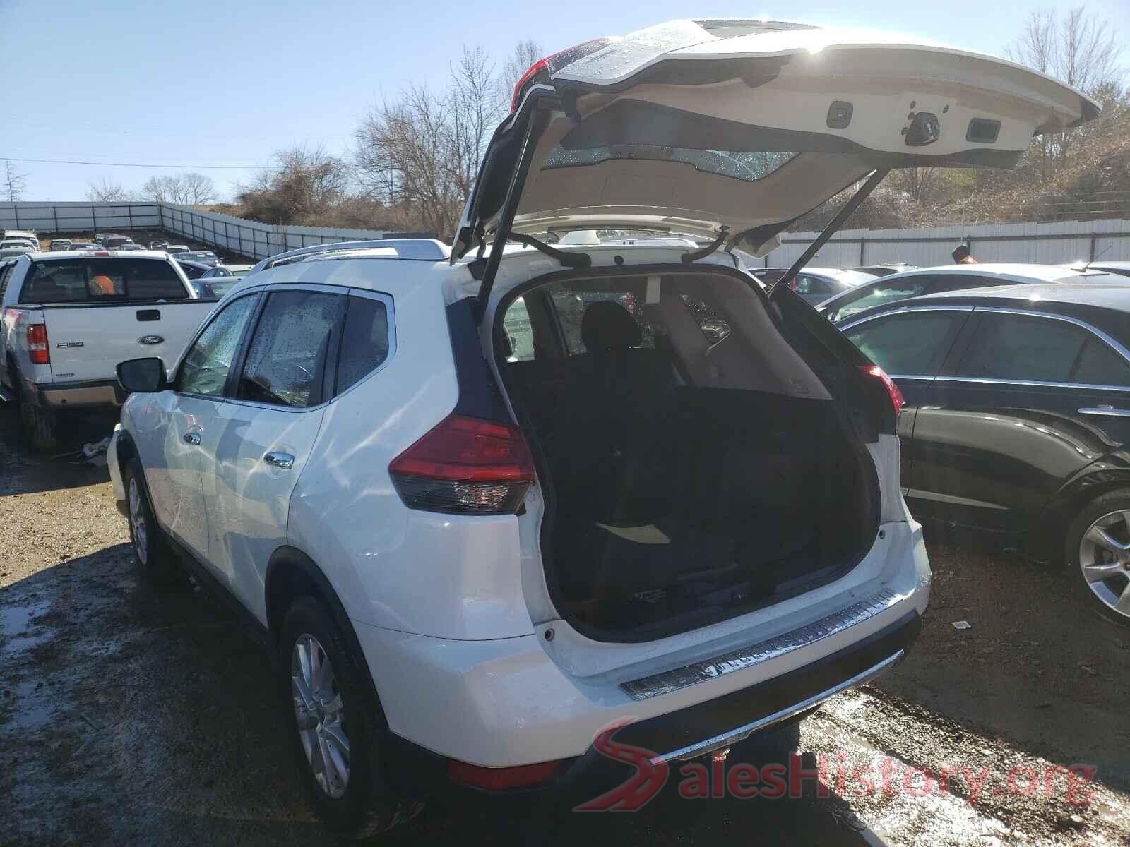 KNMAT2MV8HP566827 2017 NISSAN ROGUE