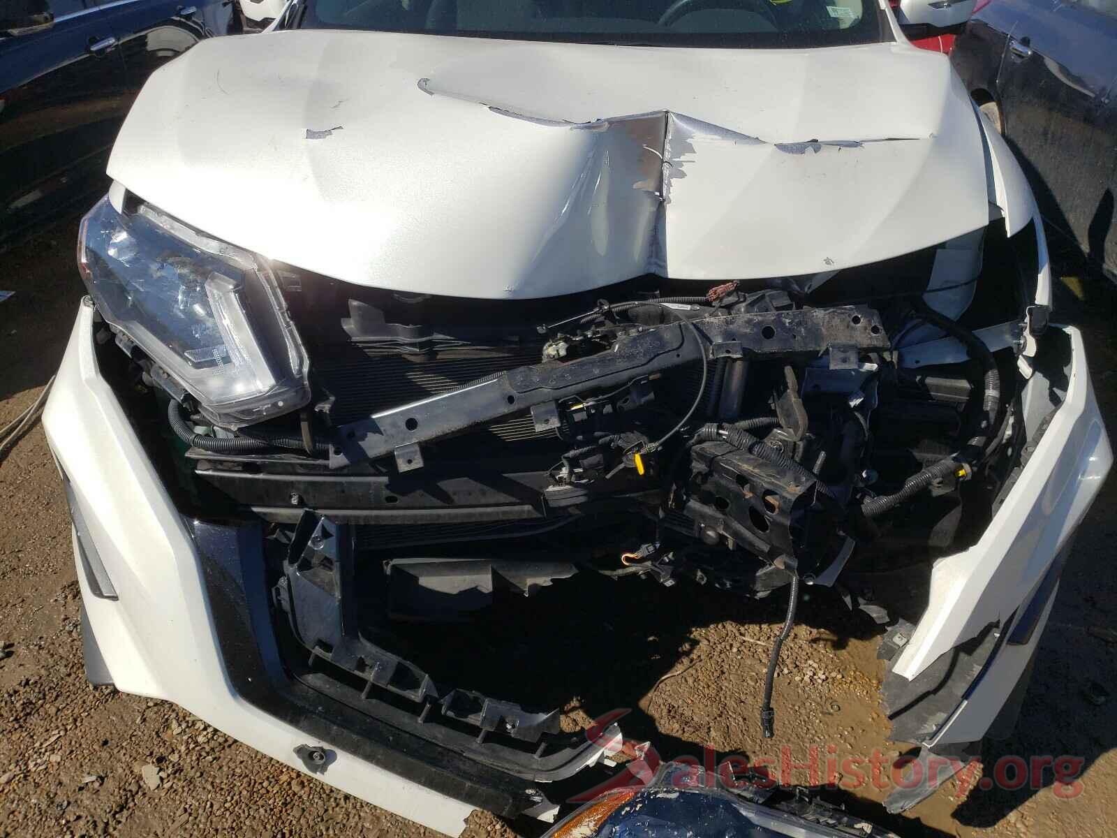 KNMAT2MV8HP566827 2017 NISSAN ROGUE