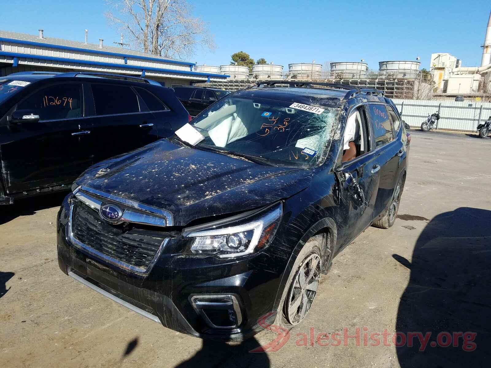 JF2SKAWC4KH517592 2019 SUBARU FORESTER