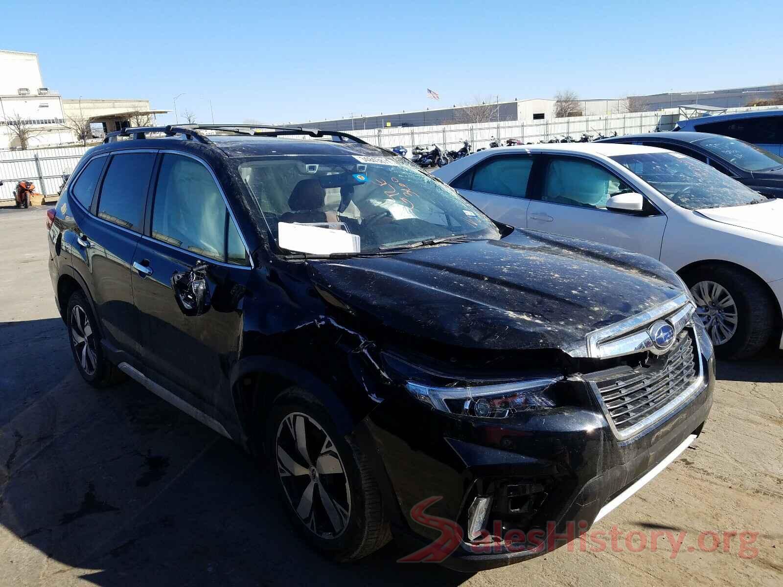 JF2SKAWC4KH517592 2019 SUBARU FORESTER