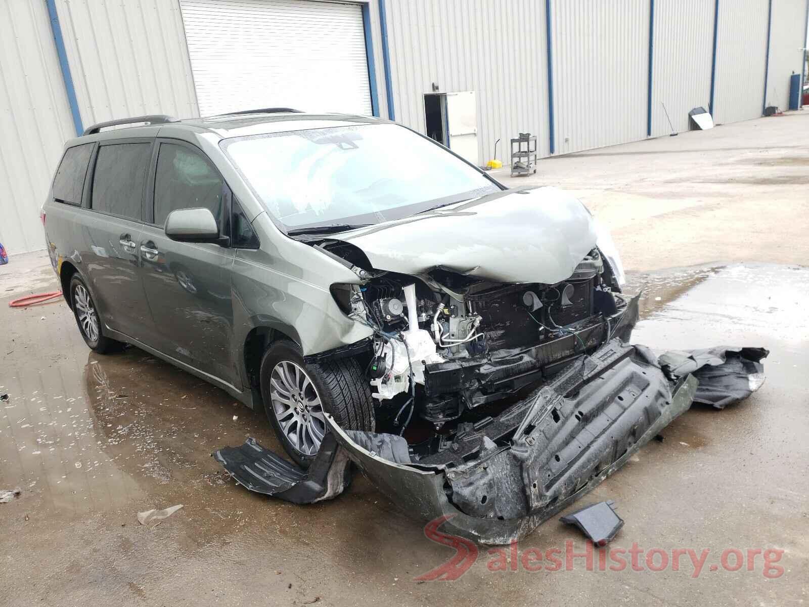 5TDYZ3DC0JS912494 2018 TOYOTA SIENNA